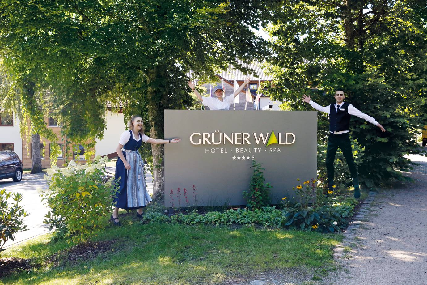 Team Hotelauffahrt Grüner Wald
