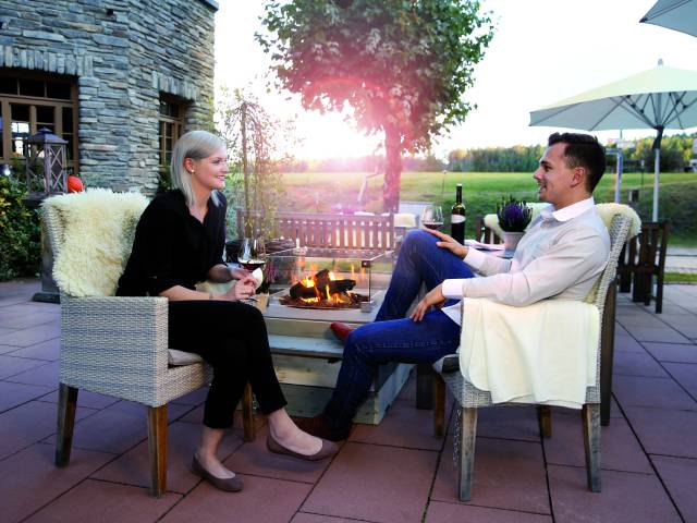 Couple enjoying at Hotel Grüner Wald in Freudenstadt